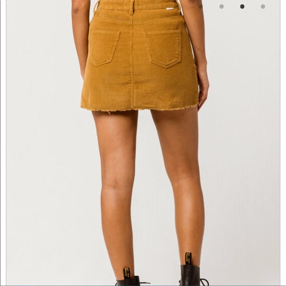 NWOT Sky and Sparrow Light Brown Corduroy Mini Skirt with Frayed Hem Size 9 - Picture 3 of 15